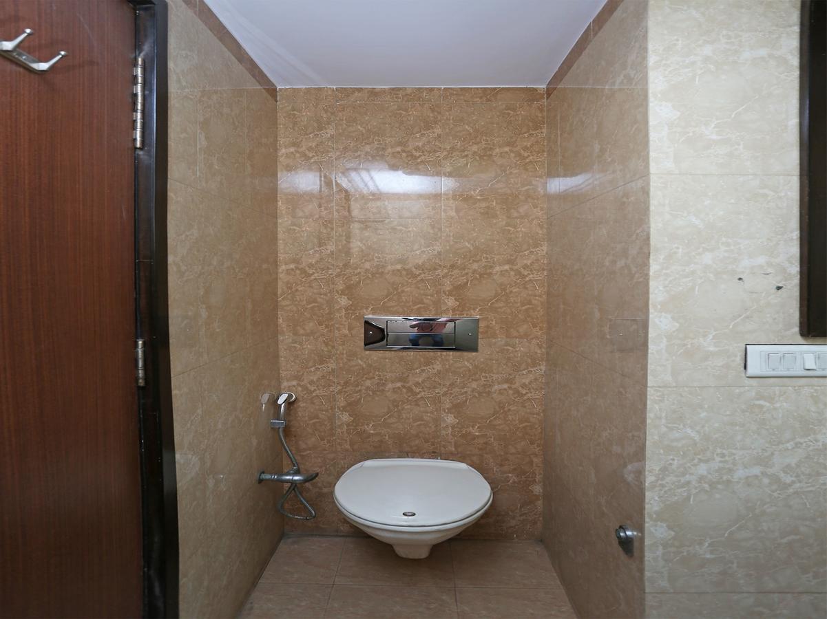 Oyo 13541 Otani Hotel Delhi  Buitenkant foto