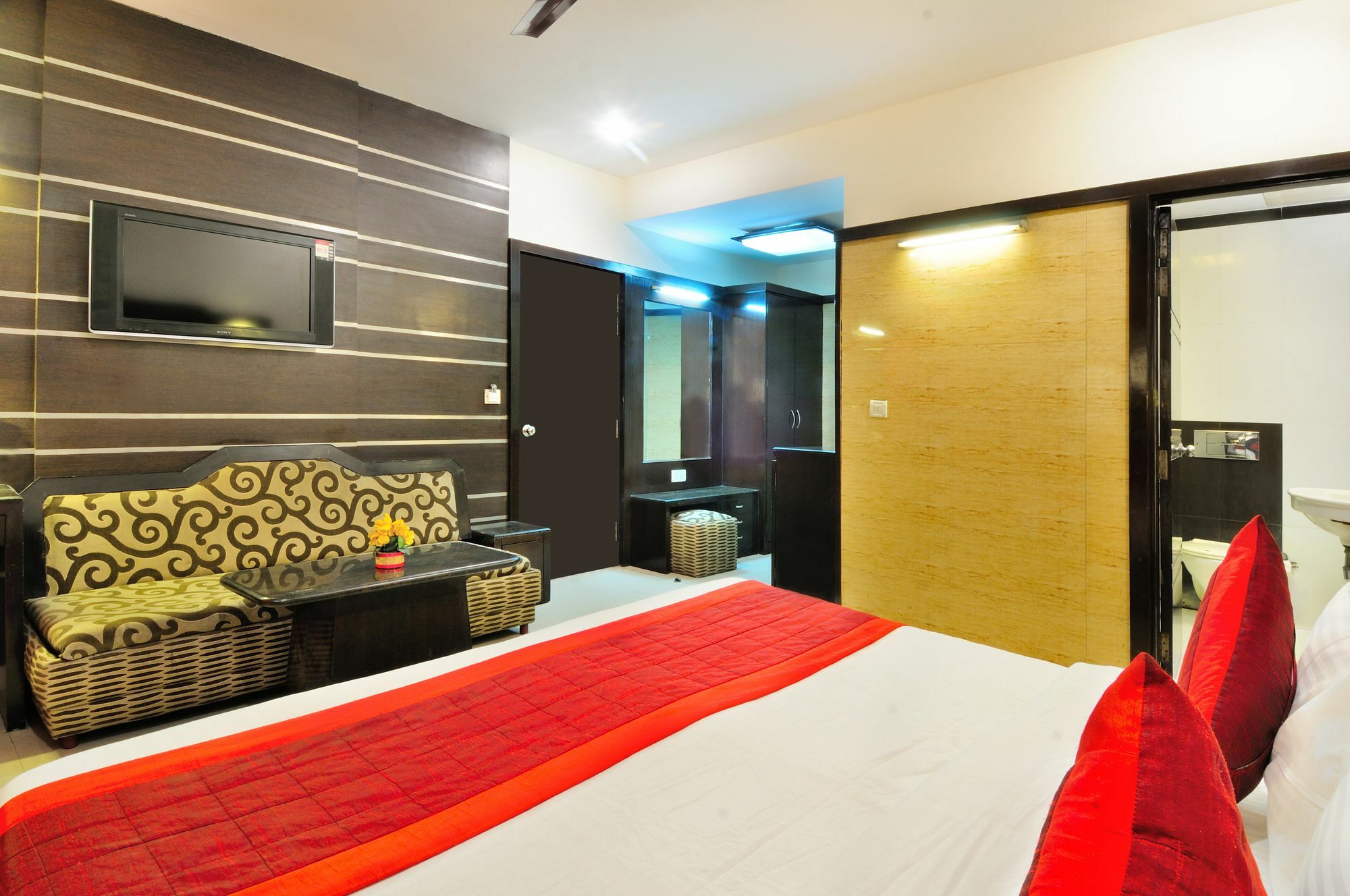 Oyo 13541 Otani Hotel Delhi  Buitenkant foto