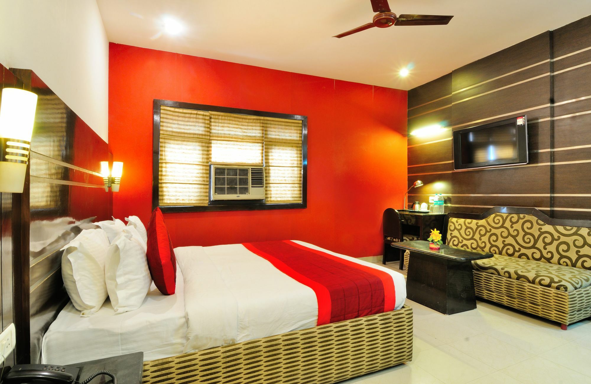 Oyo 13541 Otani Hotel Delhi  Buitenkant foto
